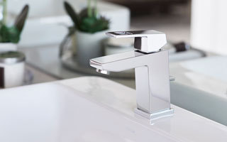 Chrome Finish Grohe Faucets